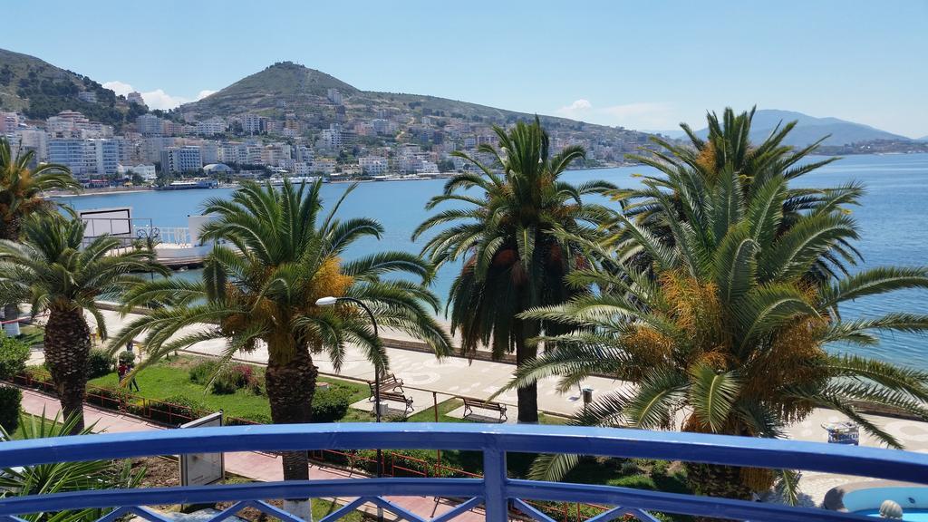 Hotel Ari Sarandë Exterior foto