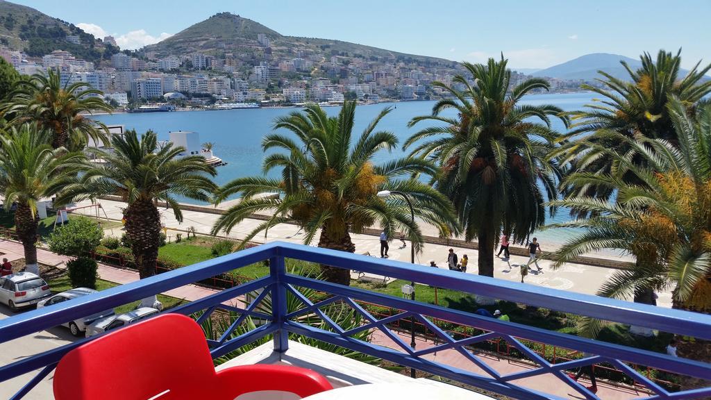 Hotel Ari Sarandë Exterior foto