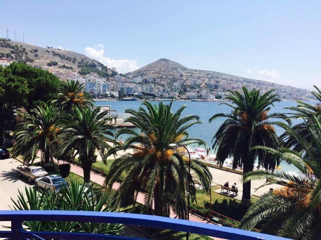 Hotel Ari Sarandë Exterior foto